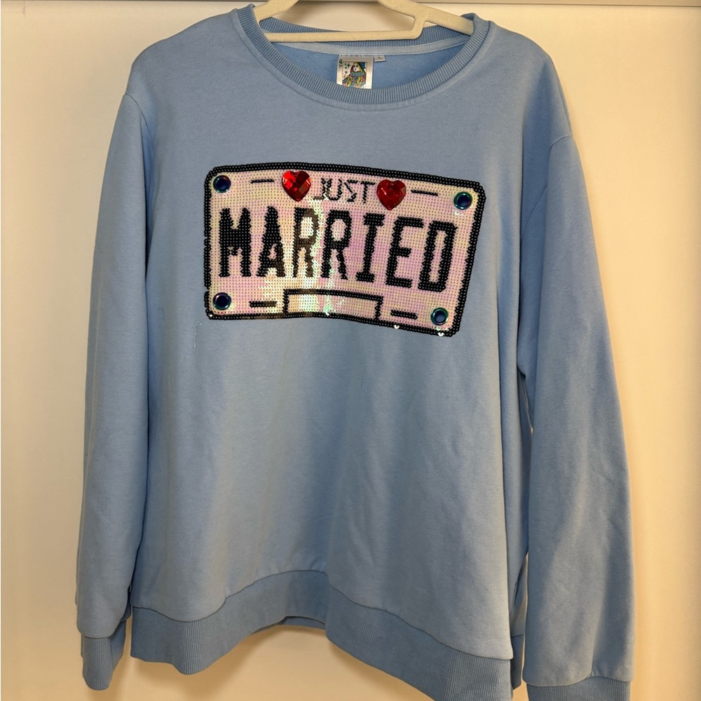 QUEEN OF SPARKLES Blue 'Just Married' Sweatshirt